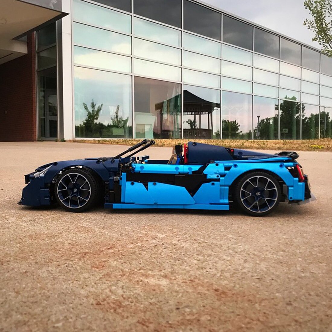 moc 16029 blue sports car model sci fi t main 1 - WANGE Block